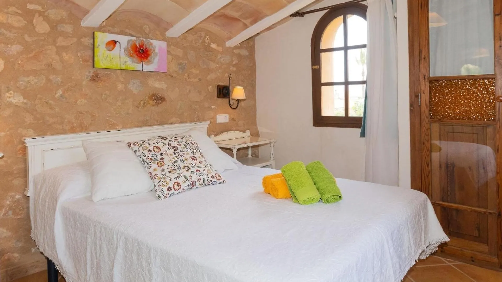 Ferienhaus Mit Privatpool Fuer 6 Personen Ca 100 M In S'Horta, Balearen Mallorca Spain