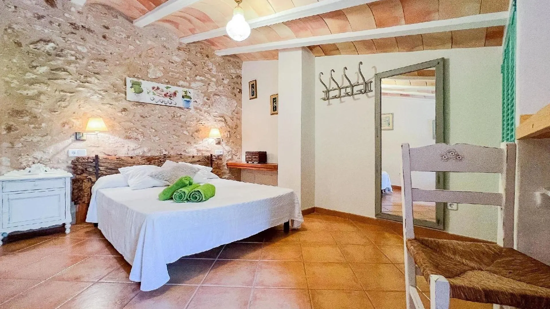 Ferienhaus Mit Privatpool Fuer 6 Personen Ca 100 M In S'Horta, Balearen Mallorca S'Horta