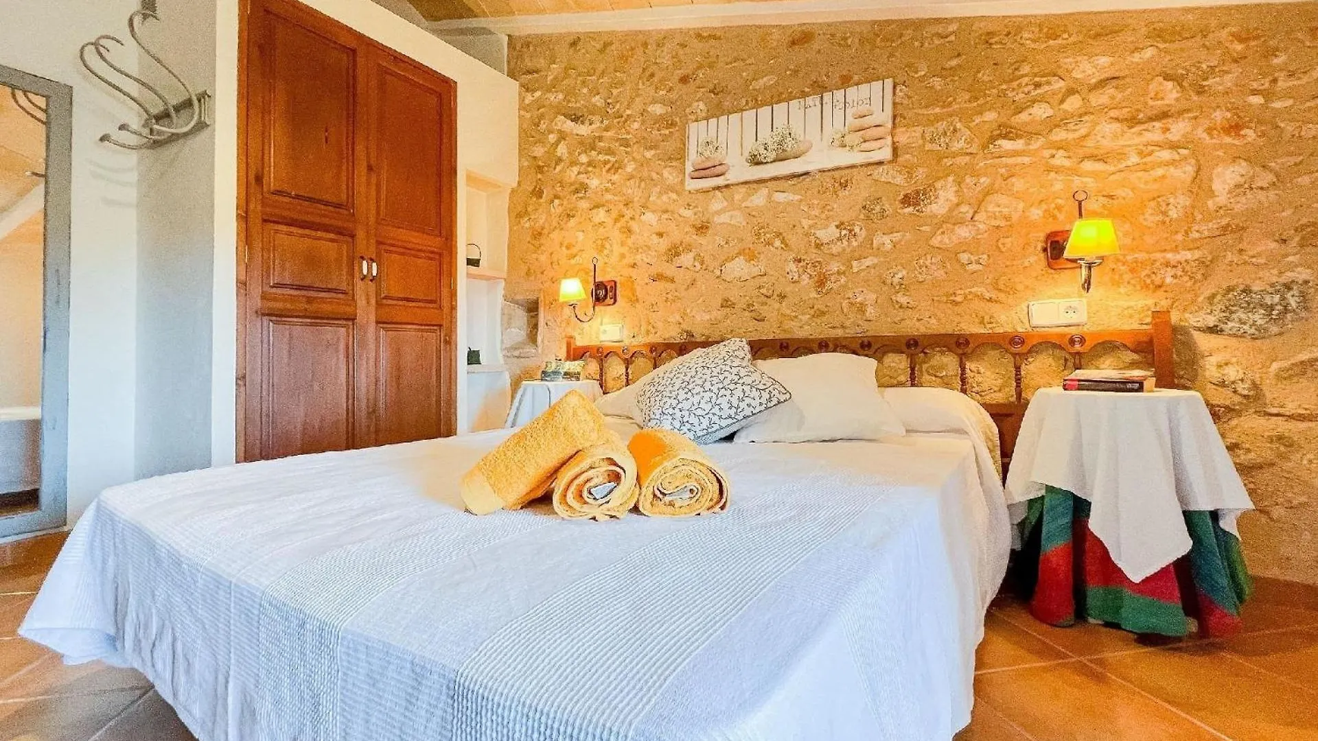Ferienhaus Mit Privatpool Fuer 6 Personen Ca 100 M In S'Horta, Balearen Mallorca Spain