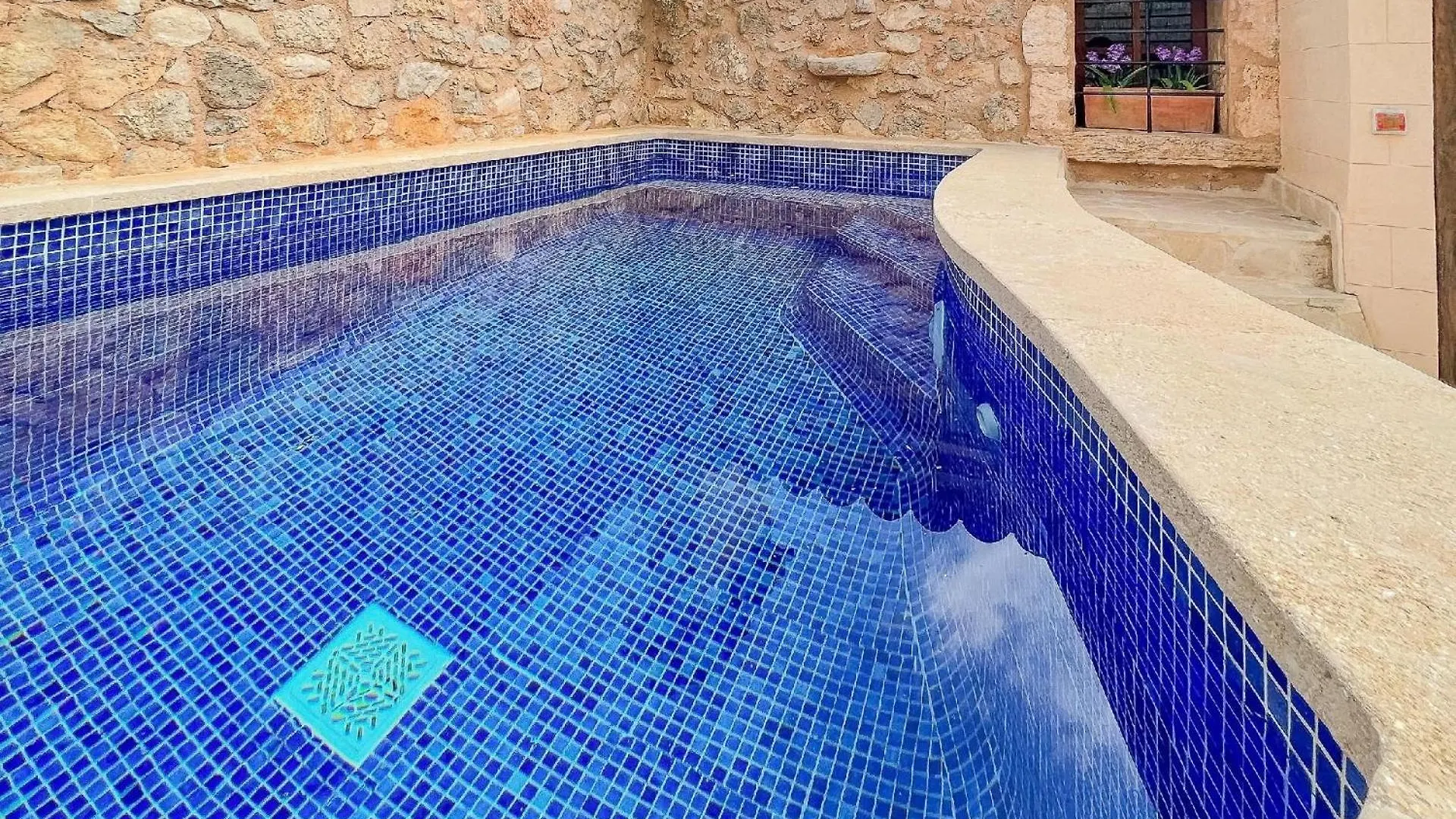 Ferienhaus Mit Privatpool Fuer 6 Personen Ca 100 M In S'Horta, Balearen Mallorca Holiday home